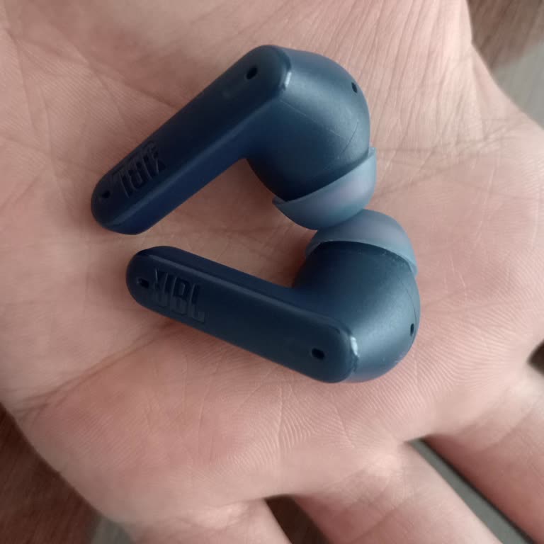 Kayıp Şarj Kutusu Nedeniyle Kulaklığımı Kullanamıyorum, Müşteri Hizmetlerinden Destek Alamıyorum