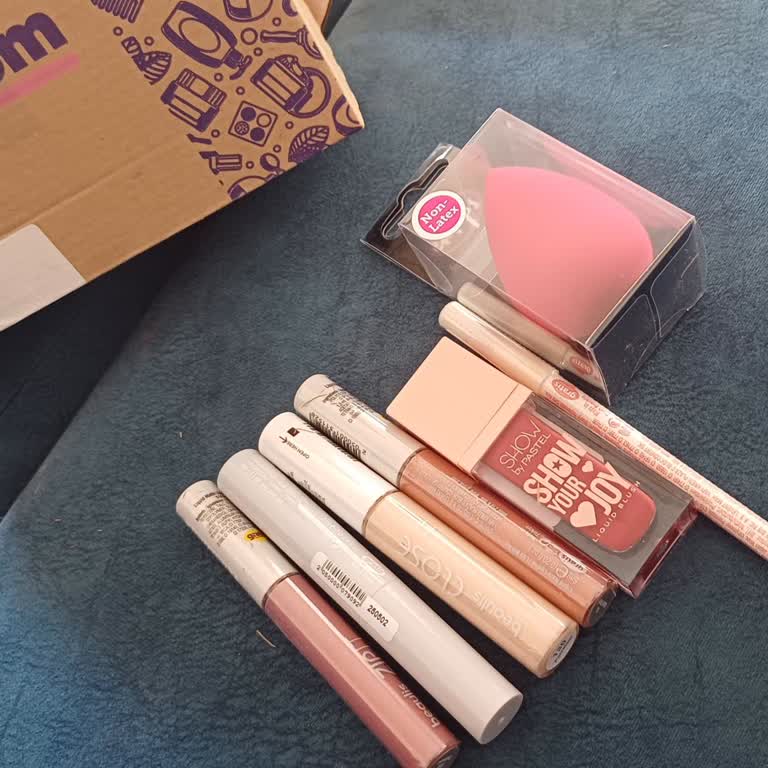 Yanlış Ürün Gönderildi, Siparişimdeki Pudra Yerine Dudak Kalemi Geldi