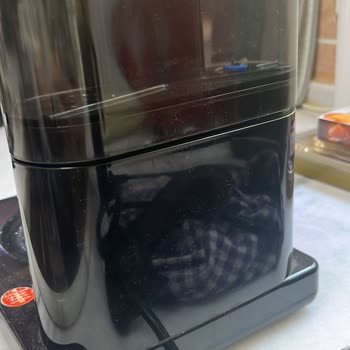 Garanti Kapsamındaki Çay Ve Kahve Makinesi Kırık Ve Arızalı Şekilde Teslim Edildi