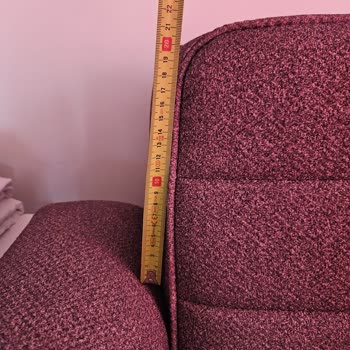 Kusurlu Kanepe Teslimatı Ve İade Sorunu Nedeniyle Mağduriyet