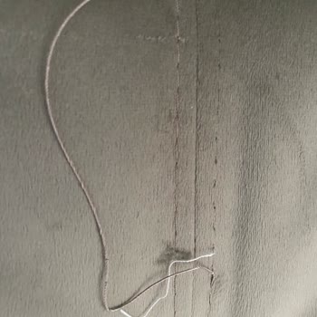 Wellington Köşe Koltukta Sürekli Tekrarlayan Dikiş Problemi Ve Yetersiz Çözümler