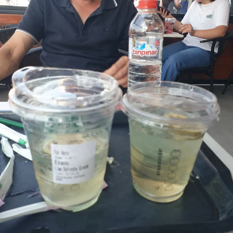 Starbucks Malatya Park AVM'de Kötü Hizmet Ve İlgisizlik
