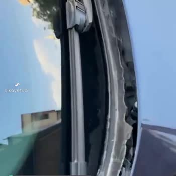 BMW Ön Cam Plastiği