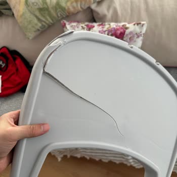 Kırık Mama Sandalyesi Ve Yanıltıcı Personel Nedeniyle Mağduriyet Yaşadım