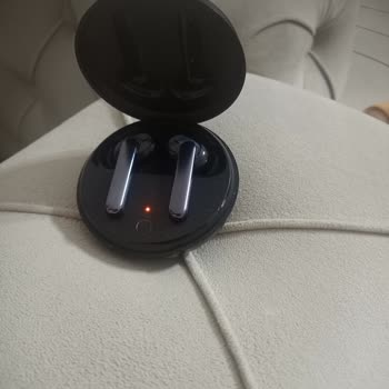 I Bought Two Oppo Reno2Z Headsets and Both Left Sides Stopped Working at the Same Time