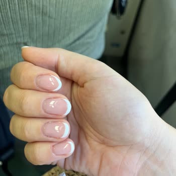 Hayal Kırıklığı Yaratan Kalıcı Oje Ve Manikür Deneyimi