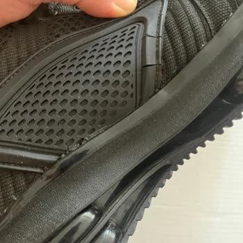 İlk Kullanımda Çatlayan Ayakkabı Ve İade Sorunu