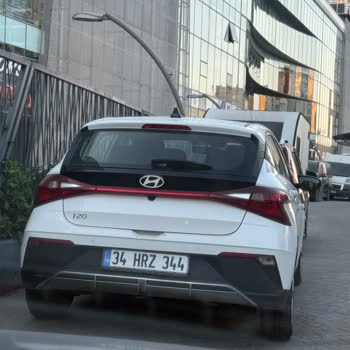 Yanlış Park Edilen Araç İş Yerime Girişimi Engelledi