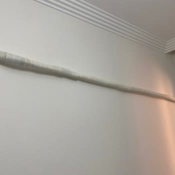 LG Klima Montajında Kötü İşçilik Ve Evde Hasar Oluştu