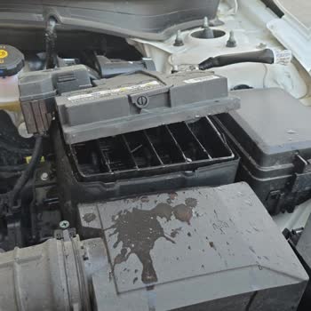 Garanti Kapsamındaki Hyundai İ20'de Akü Patlaması Sonrası Mağduriyet Ve Çözüm Beklentisi