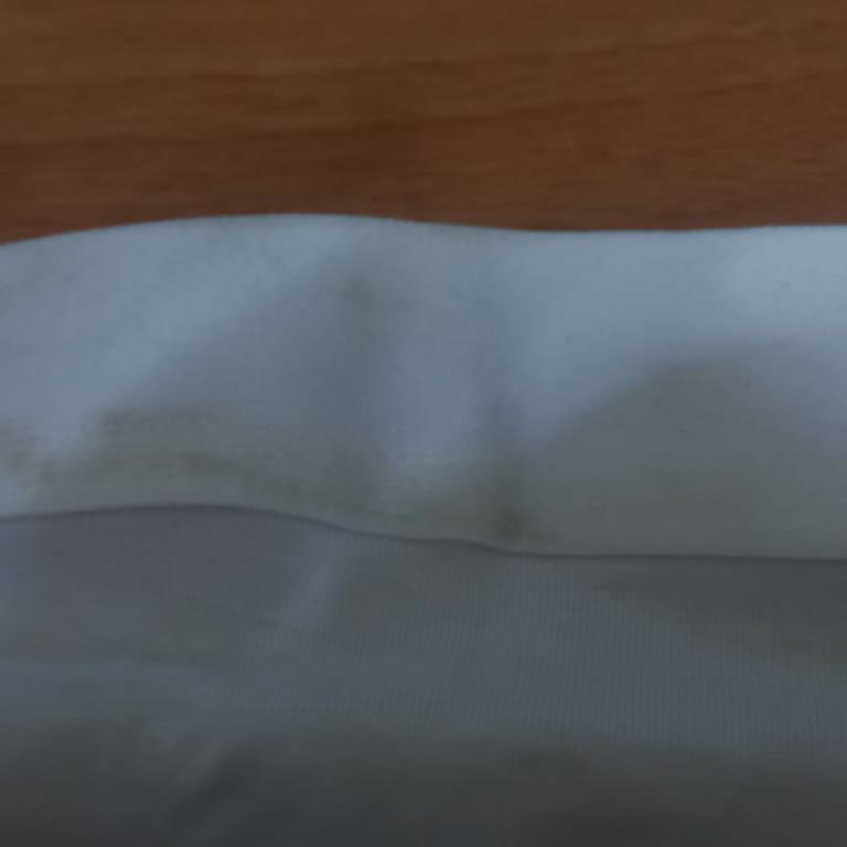 DeFacto'dan Yanlış Ve Lekeli Ürün Gönderimi, Değişimde Ekstra Ücret Talebi