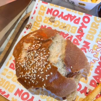 Bayat Ekmek Ve İlgisiz Çalışanlar Müşteri Memnuniyetini Hiçe Saydı