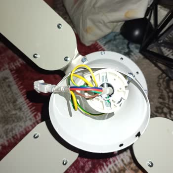 Hatalı Montaj Kılavuzu Yüzünden Vantilatör Düştü, Yedek Parça Yok