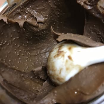 Nutella Kavanozunda Pütürcükler Ve Hayal Kırıklığı