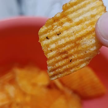 Cips Paketinde Karınca Ölüleriyle Karşılaştım!