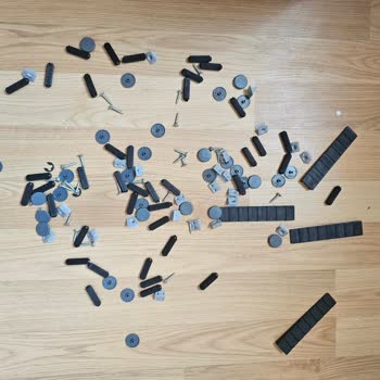 Teslimat Gecikmesi, Teşhir Ürünü Ve Güvenlik Sorunlarıyla Kötü Kurulum Deneyimi