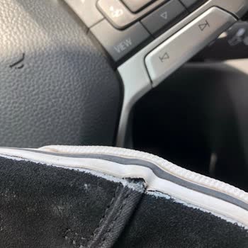 Aldığım Ayakkabıda Tekrarlayan Yırtılma Ve Renk Atma Sorunu