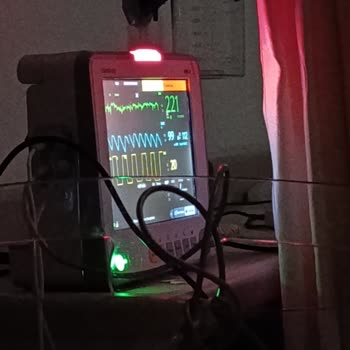 Parkta Elektrik Çarpması Sonucu Yaşanan Tehlike