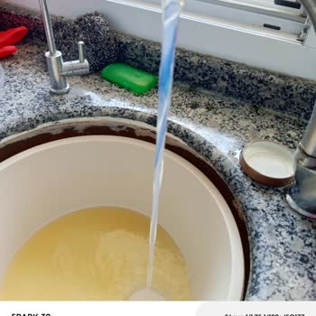 Türkoğlu Belediyesi Bir Aydır Musluktan Akan Su Sarı Renkte ve Kötü Kokulu Geliyor