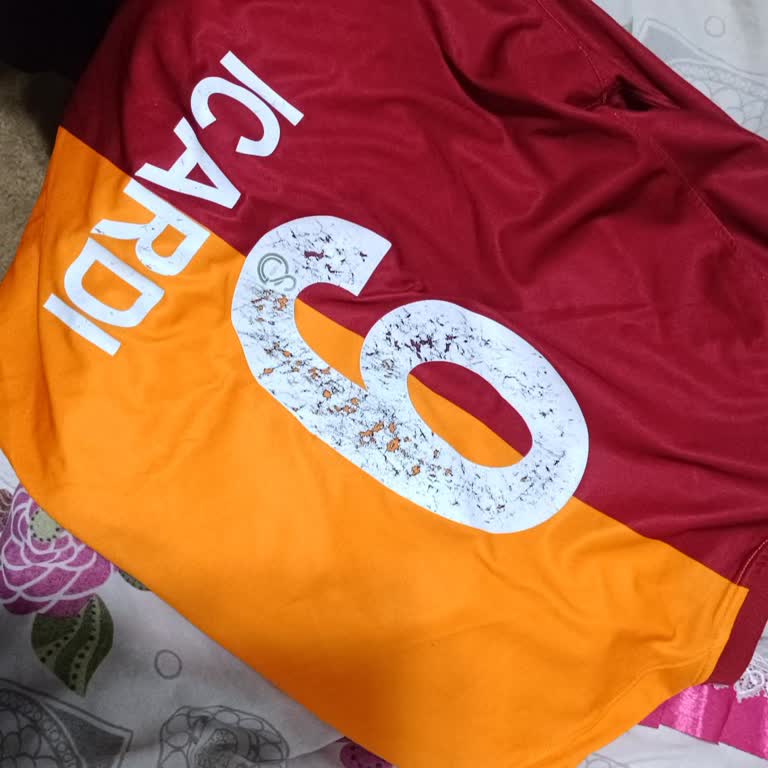 GS Store'dan Alınan Formaların Baskılarında Kısa Sürede Sorun Yaşadım