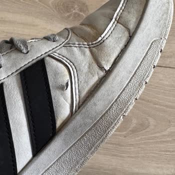 Adidas Ayakkabı Kısa Sürede Dikiş Açılması Ve Deformasyon Sorunu