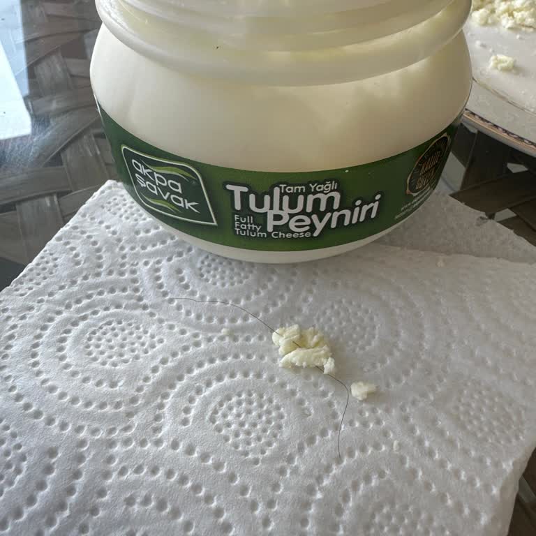 Akpa Şavak Peynirin İçinden Saç Çıktı, Hayal Kırıklığına Uğradım!