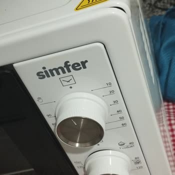 Simferden Gelen Fırında Fabrika Çıkışlı Delik Ve Müşteri Hizmetlerine Ulaşılamıyor