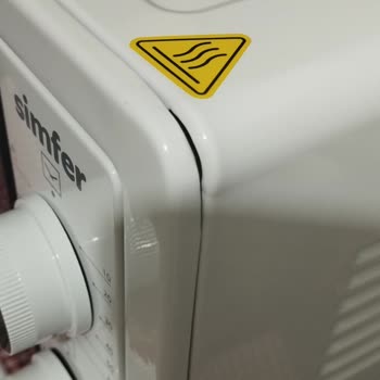 Simferden Gelen Fırında Fabrika Çıkışlı Delik Ve Müşteri Hizmetlerine Ulaşılamıyor