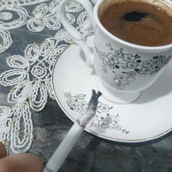 Winston Slender Blue Sigaramda Odunumsu Sert Maddeler Çıkıyor Merak Ediyorum