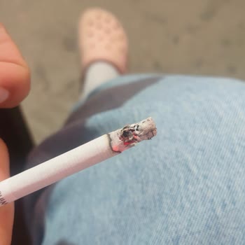 Winston Slender Blue Sigaramda Odunumsu Sert Maddeler Çıkıyor Merak Ediyorum