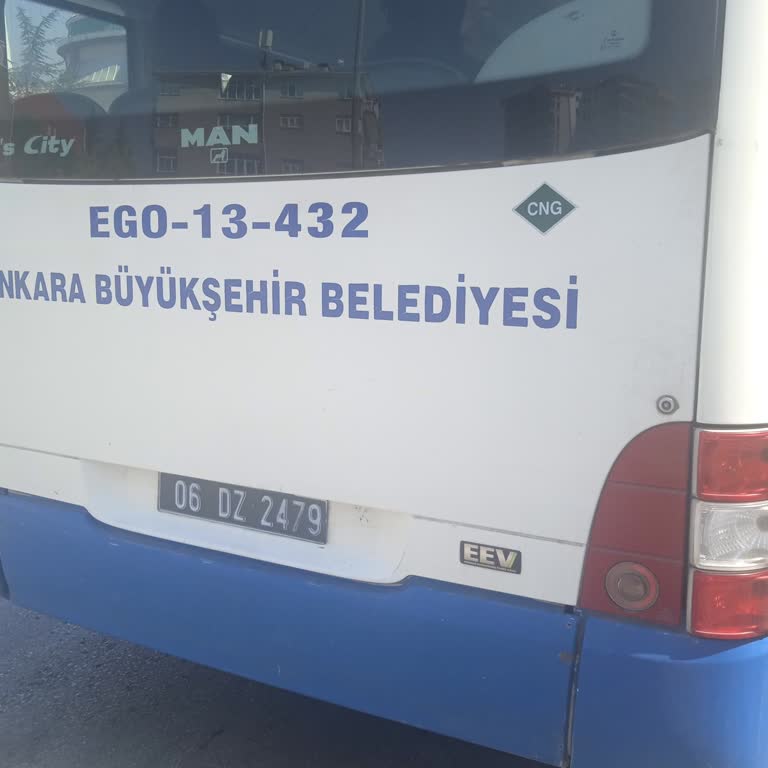 Otobüs Şoförünün Tehlikeli Sürüşü Ve Yolcuya Kötü Davranışı