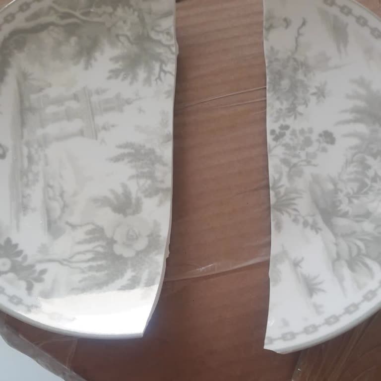 Yanlış Paketleme Nedeniyle Kırık Gelen Tabaklar İçin Çözüm Bekliyorum