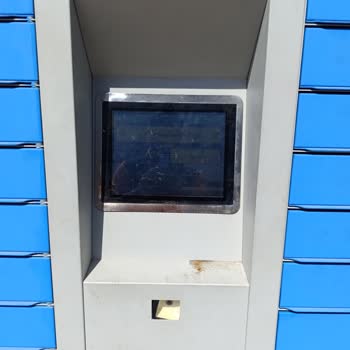 Arızalı Kargo Otomatı, Geciken Onarım Ve Sıcak Hava Mağduriyeti