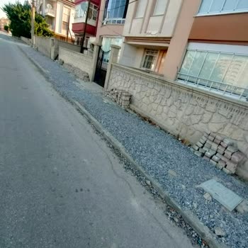 Altyapı Sonrası Kaldırımlarda Güvenlik Sorunu