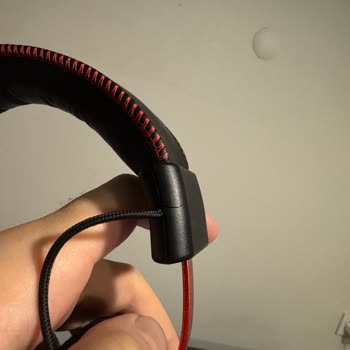 Hyperx Cloud 2 Kulaklıkta Plastik Parçaların Kırılması Ve Kullanım Zorluğu