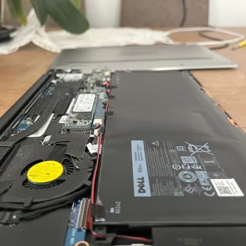 Altı Ayda Şişen Batarya Ve Kısa Garanti Mağduriyeti