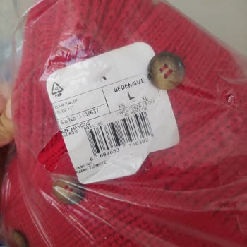 LCW'den Üç Kez Yanlış Renk Ürün Gönderildi, Sorunum Çözülmedi