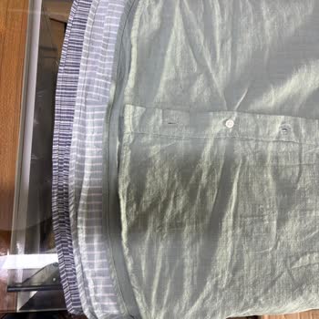 Aynı Beden Gömleklerin Farklı Ölçülerde Çıkması Ve Mağazanın İlgisizliği