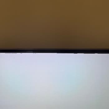 Yeni Alınan Samsung TV'de Ölü Piksel Sorunu Ve İlgisiz Servis Mağduriyeti