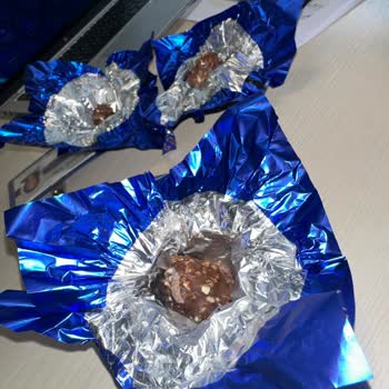 Godiva Çikolata Paketinden Yabancı Cisim Çıkması Nedeniyle Yaşanan Mağduriyet