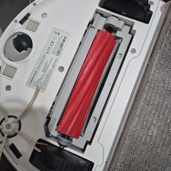 Kullanılmış Ve Eksik Parçalı Robot Süpürgeyi Yeni Diye Sattılar