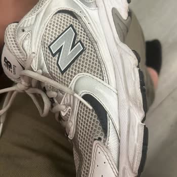 I Face Mesh Tearing on My New Balance 530 Shoes After 4 Months of Light Use
