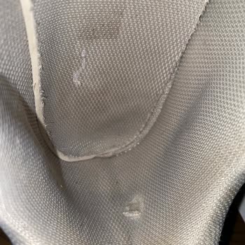 I Face Heel Tear and Stains on My New Balance Shoes After 3 Months of Careful Use