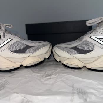 Kısa Sürede Hasar Gören Ayakkabıya Değişim Reddi