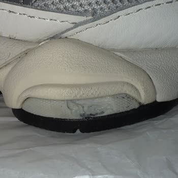 Kısa Sürede Hasar Gören Ayakkabıya Değişim Reddi