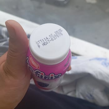 Son Kullanma Tarihi Geçmiş Ürün Şoku: Çocuklarımın Sağlığı Tehlikedeydi!