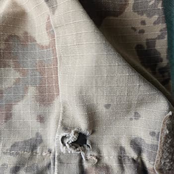 Kısa Sürede Çürüyen Pantolon Ve İlgisiz Müşteri Hizmeti