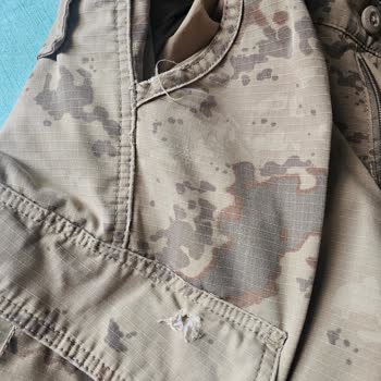 Kısa Sürede Çürüyen Pantolon Ve İlgisiz Müşteri Hizmeti