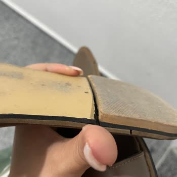 Satın Alınan Sandaletin Kısa Sürede Bozulması ve Firma İletişimsizliği