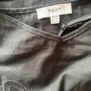 Farklı Bedenlerde Gönderilen Elbise Ve İade Sorunu